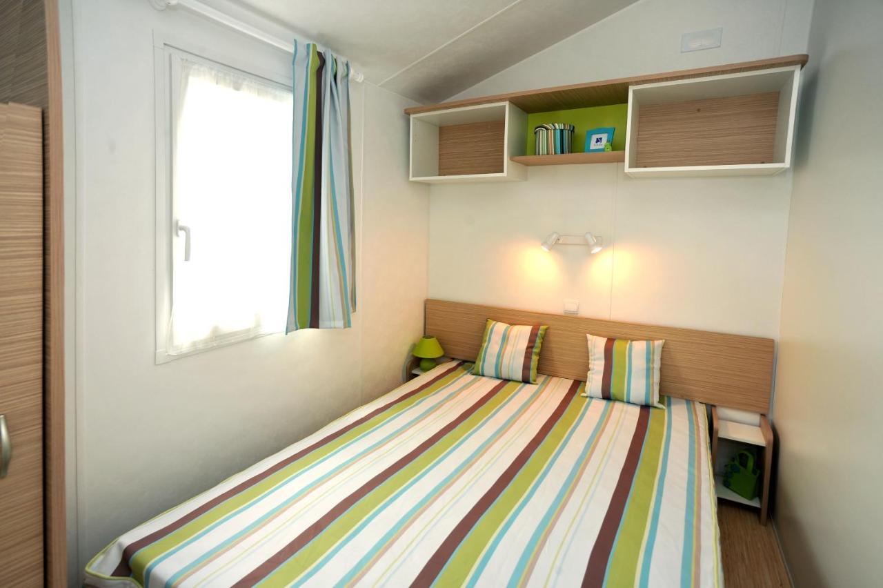 Camping Les Brillas Les Moutiers Exteriér fotografie
