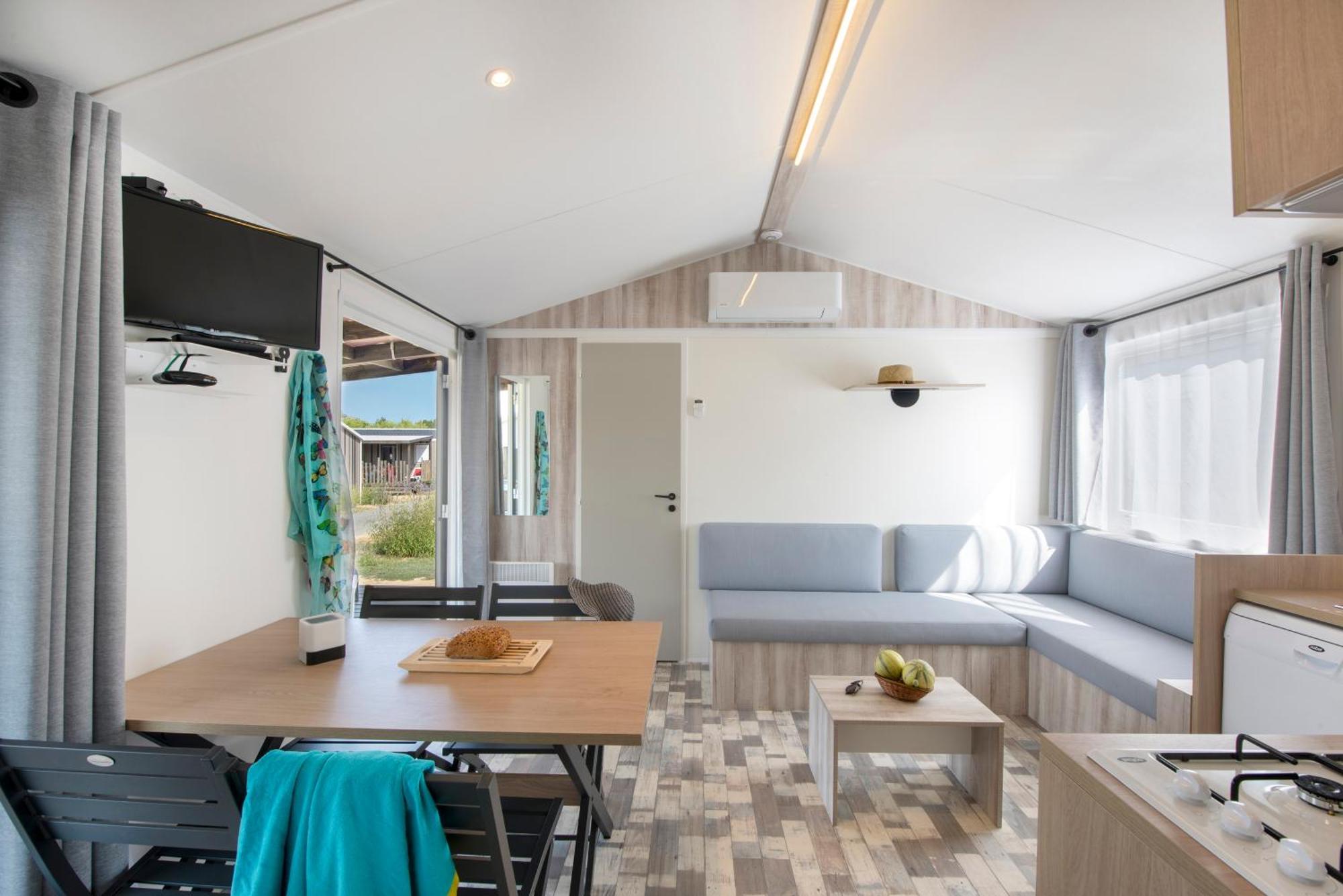 Camping Les Brillas Les Moutiers Exteriér fotografie
